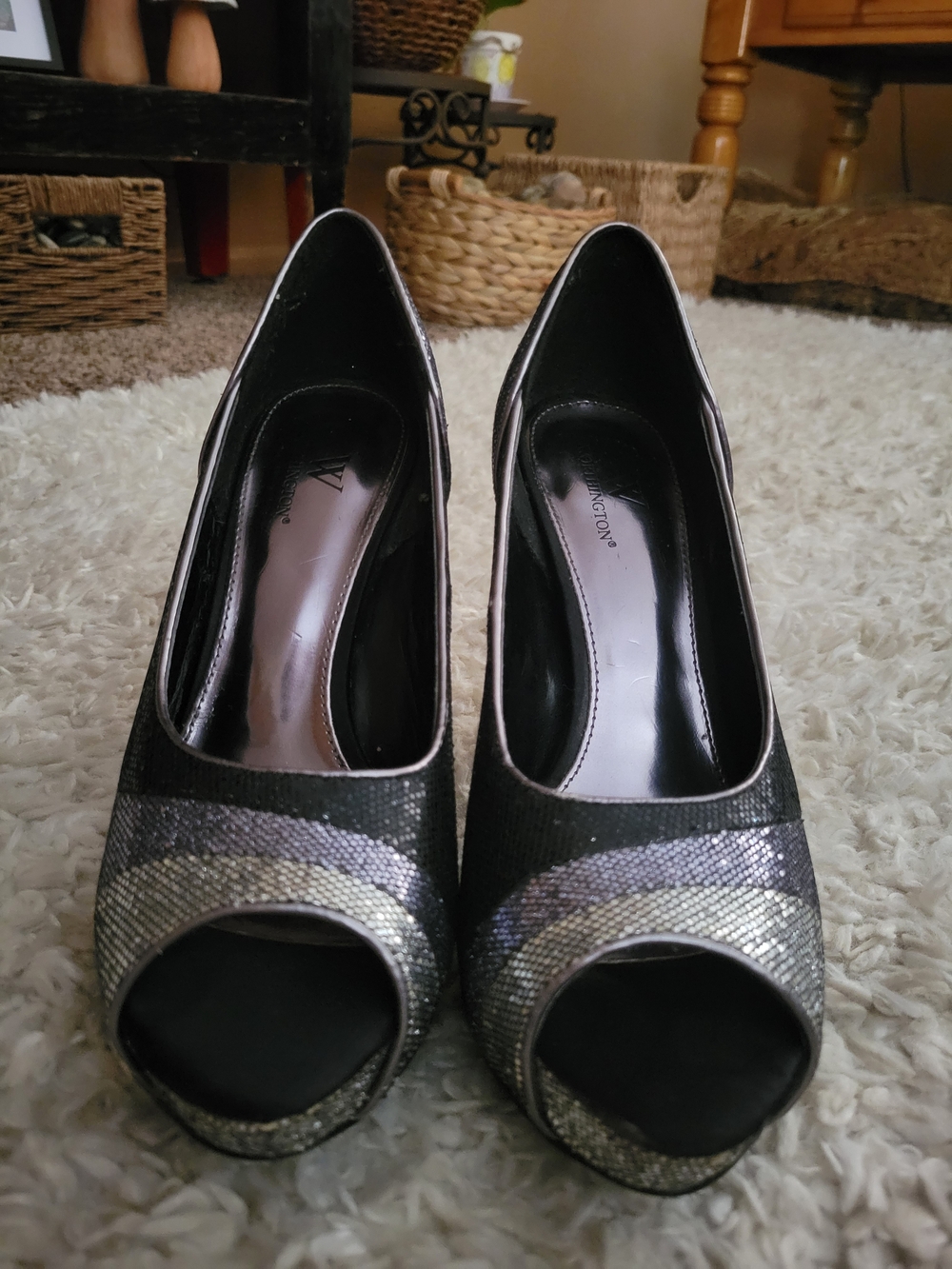 Worthington Black & Silver Metallic Peep Toe Platform Heels | Women's Size Sz 7